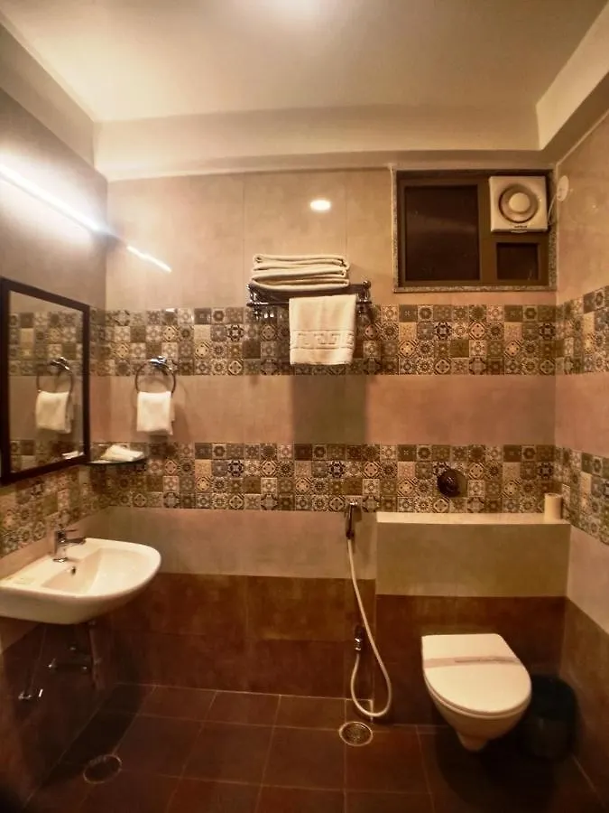 Hotel Wonder Cliff Удайпур