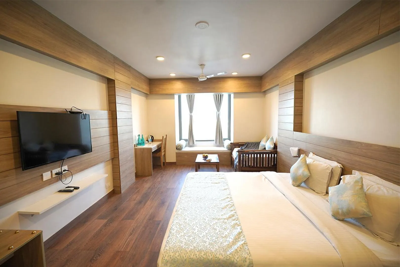 Hotel Wonder Cliff Удайпур